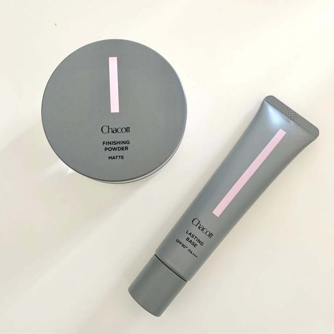 「簡単」「崩れにくい」ならチャコットのベースメイク!