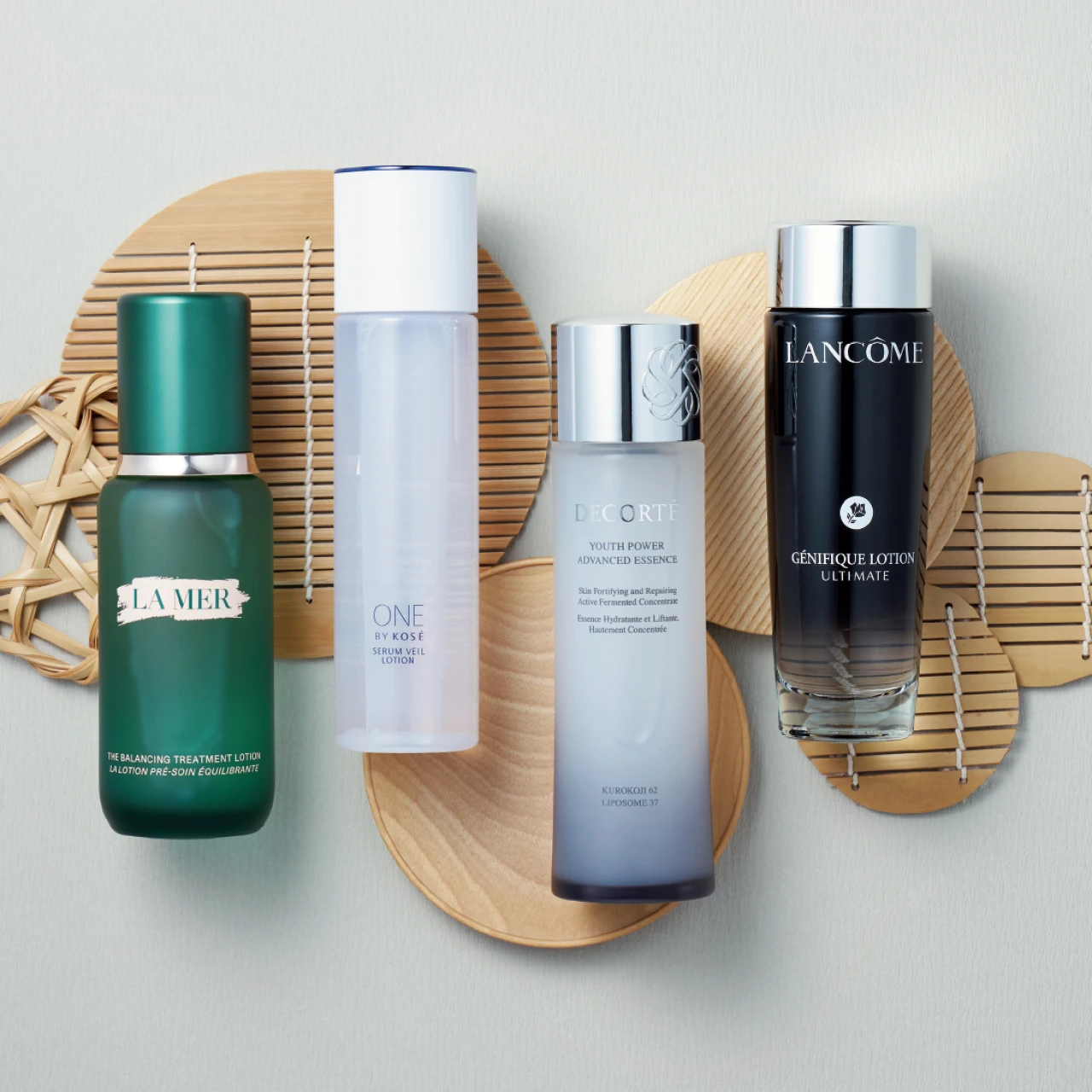 【この秋、化粧水が革命です!】満を持してお届け!実力派の初代ローション4選