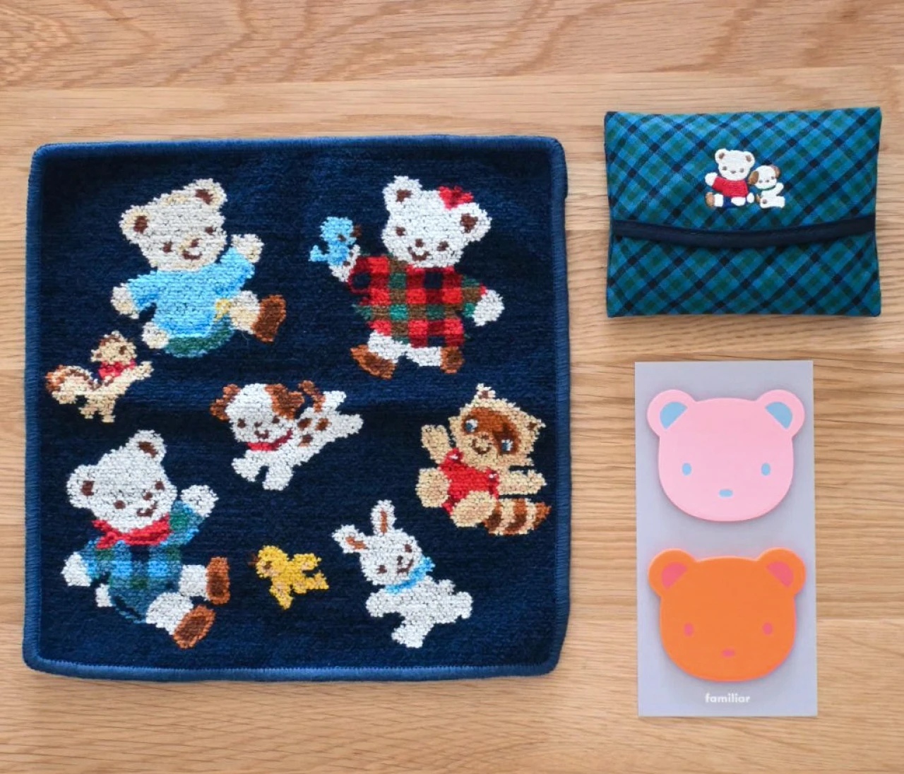 【ファミリア（familiar）】SNSで話題のハンカチも！ 大人もときめくグッズ3選【エディターズピック】