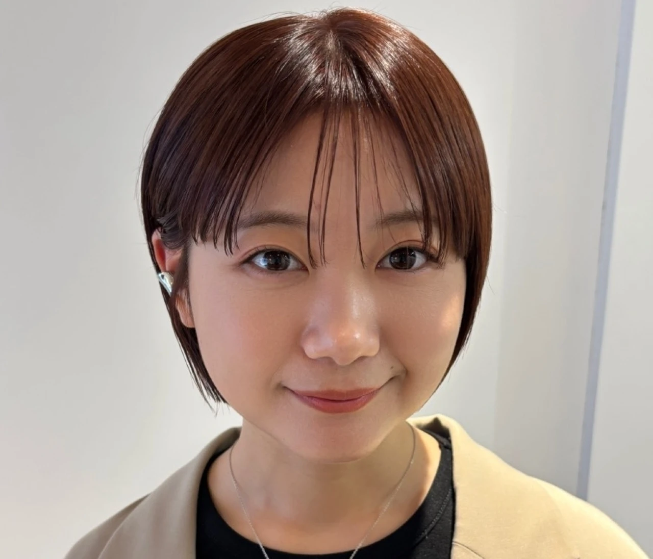 【2026春大人のボブ】タイトなシルエットとほどよい丸みでほどよいフェミニンさが