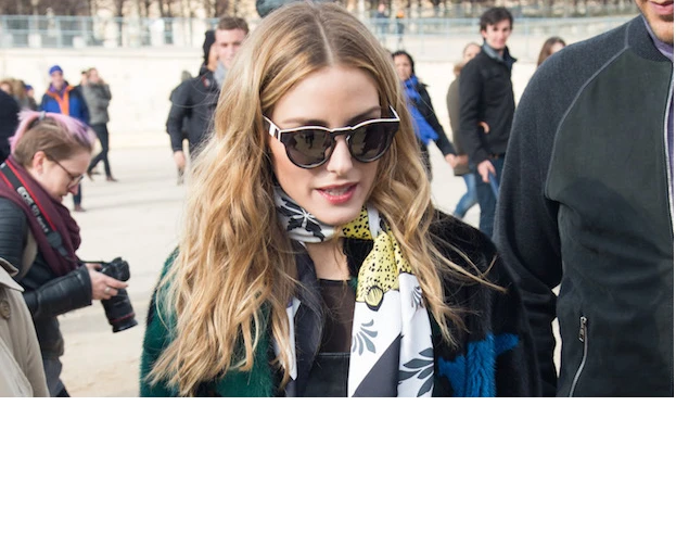 オリビア・パレルモのスカーフテクニック