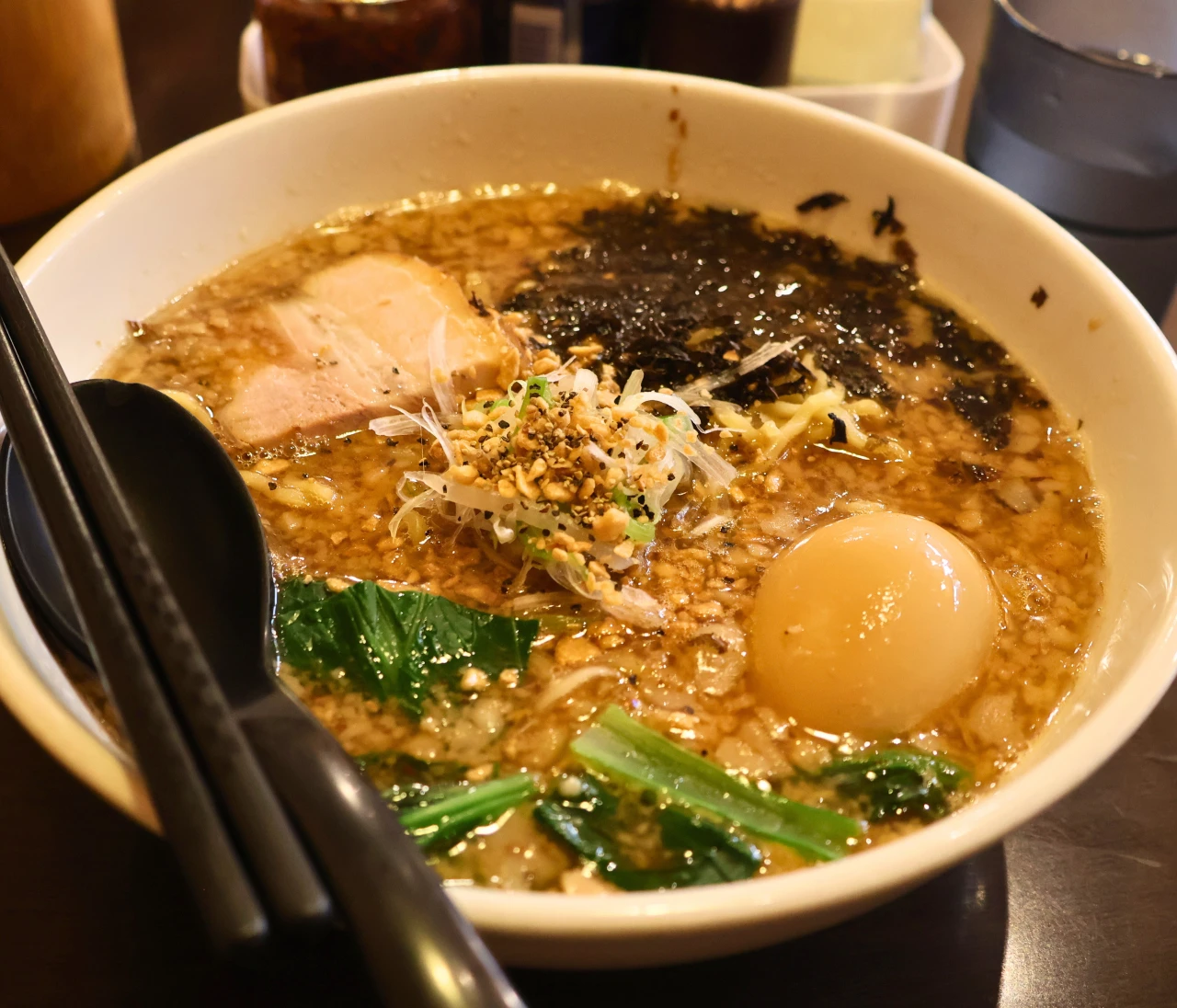 【三鷹】私の人生を懸けるラーメン「ぐうたら」の「豚爆」 【喜色満麺】#ラーメン部 
