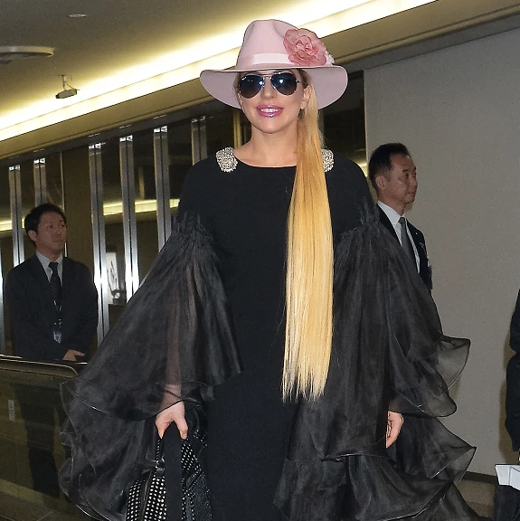 【祝・来日】おかえりガガ様♥レディー・ガガ【日めくりセレブ】