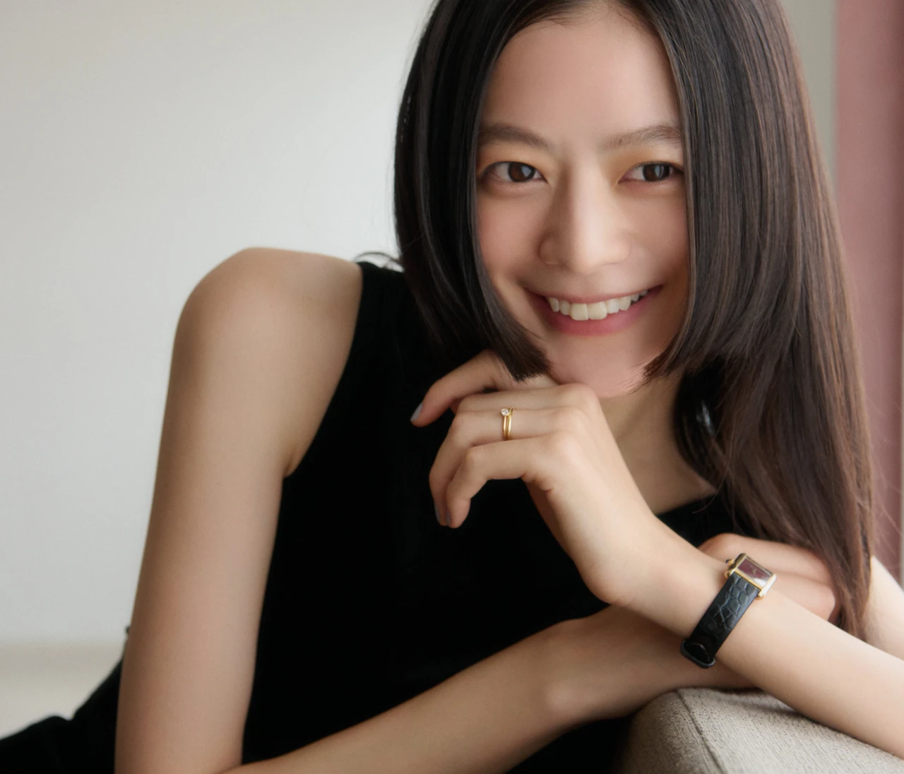 モデル・松木育未さんは“自分らしさ”を重視しモダンな「SHIHARA（シハラ）」をチョイス【チームBAILAのウエディングリングSNAP Vol.3】