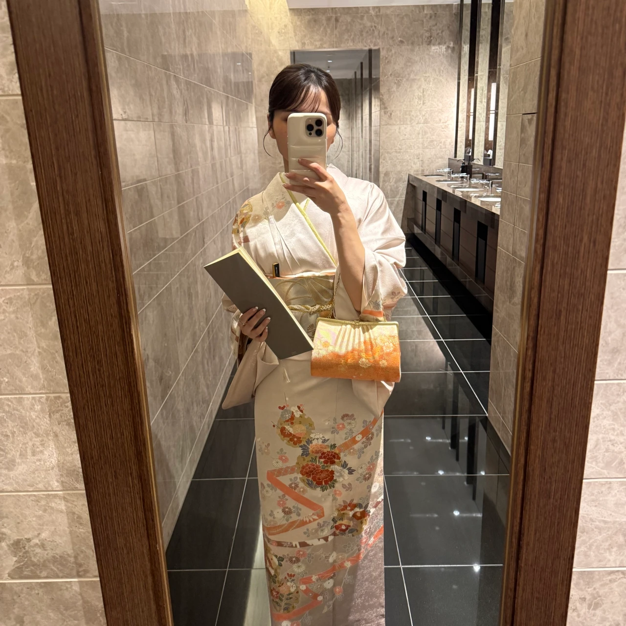 【結婚式参列✨】時代を超えて受け継がれる、母の着物と家族の記憶
