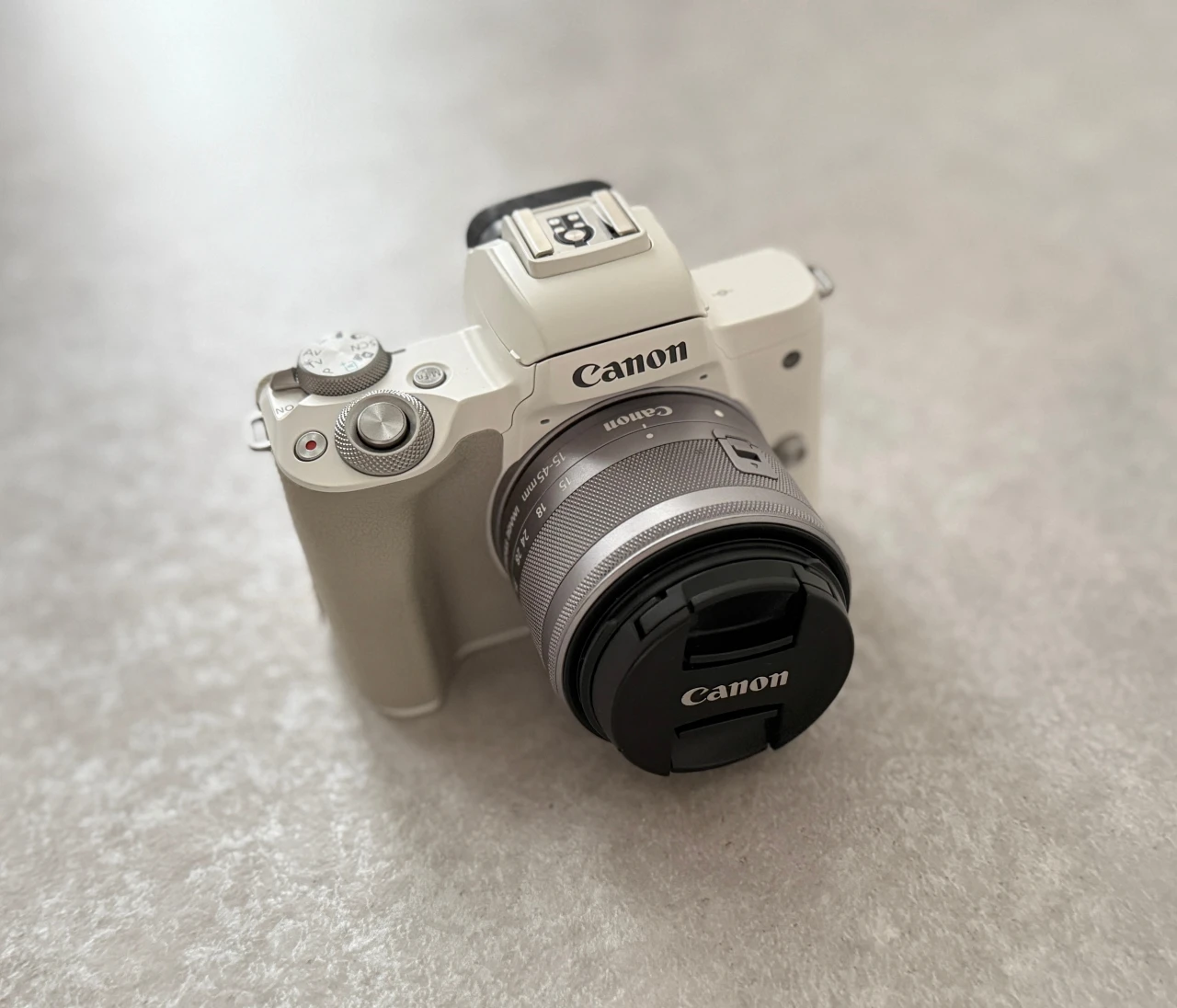 【キャノン】カメラ歴15年以上の私の相棒❤️ミラーレス一眼カメラ”EOS Kiss M2” #カメラ部