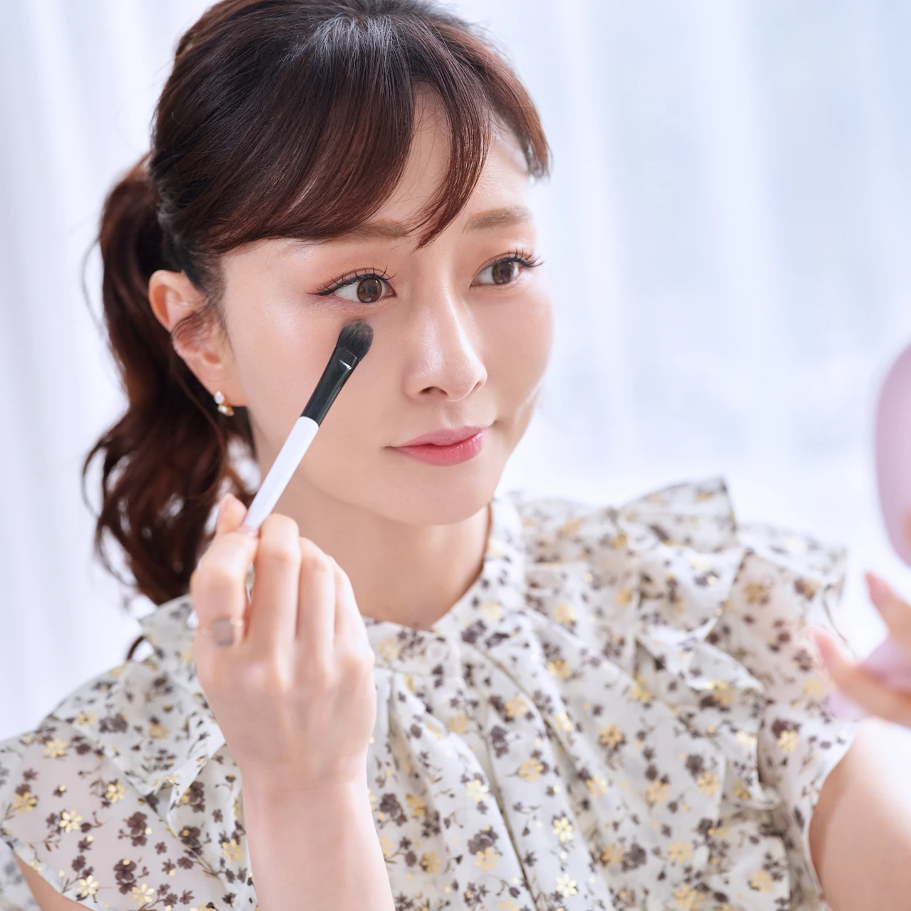 美容家 石井美保さんおすすめ【崩れにくい肌をつくるコスメ４選】暑くても美肌をキープする、ベースメイク教えます