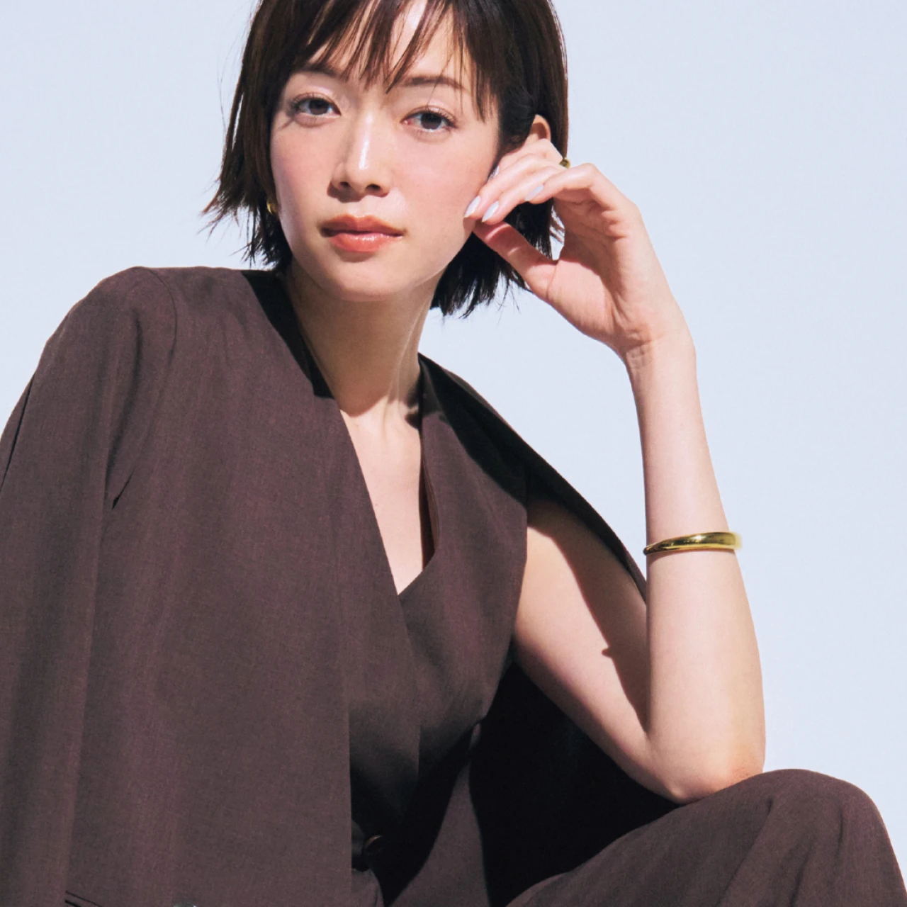 「のっぺり見えない?」「小柄さんの選び方は?」など【30代 夏の“オールインワン通勤”Q&A】