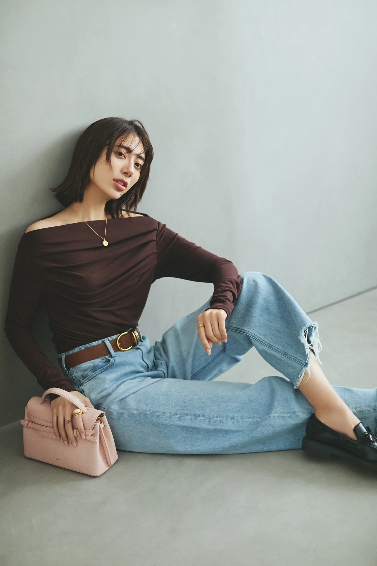 土屋巴瑞季　ストラップレスのモールドカップならトップスに響かず美胸をクリエイト！