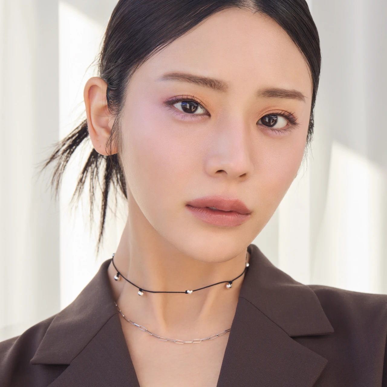 【貴島明日香】『SUQQU（スック）』の春新色フェイスカラーで作る、ハンサムピンクメイク