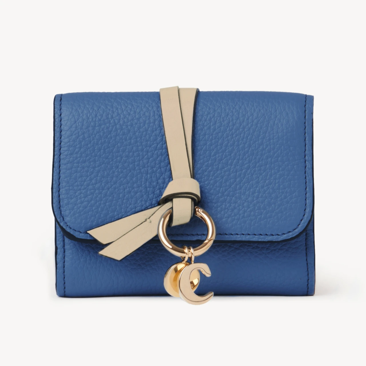 【クロエ】最強開運日に向けて手に入れたい日本限定カラーのウォレット