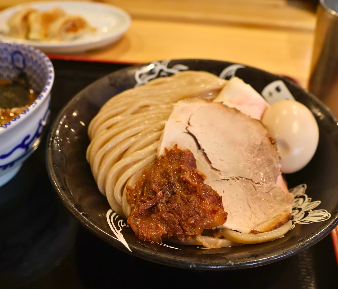 空港なら怖くない一人ラーメン・成田の松戸富田麺旦【喜色満麺】