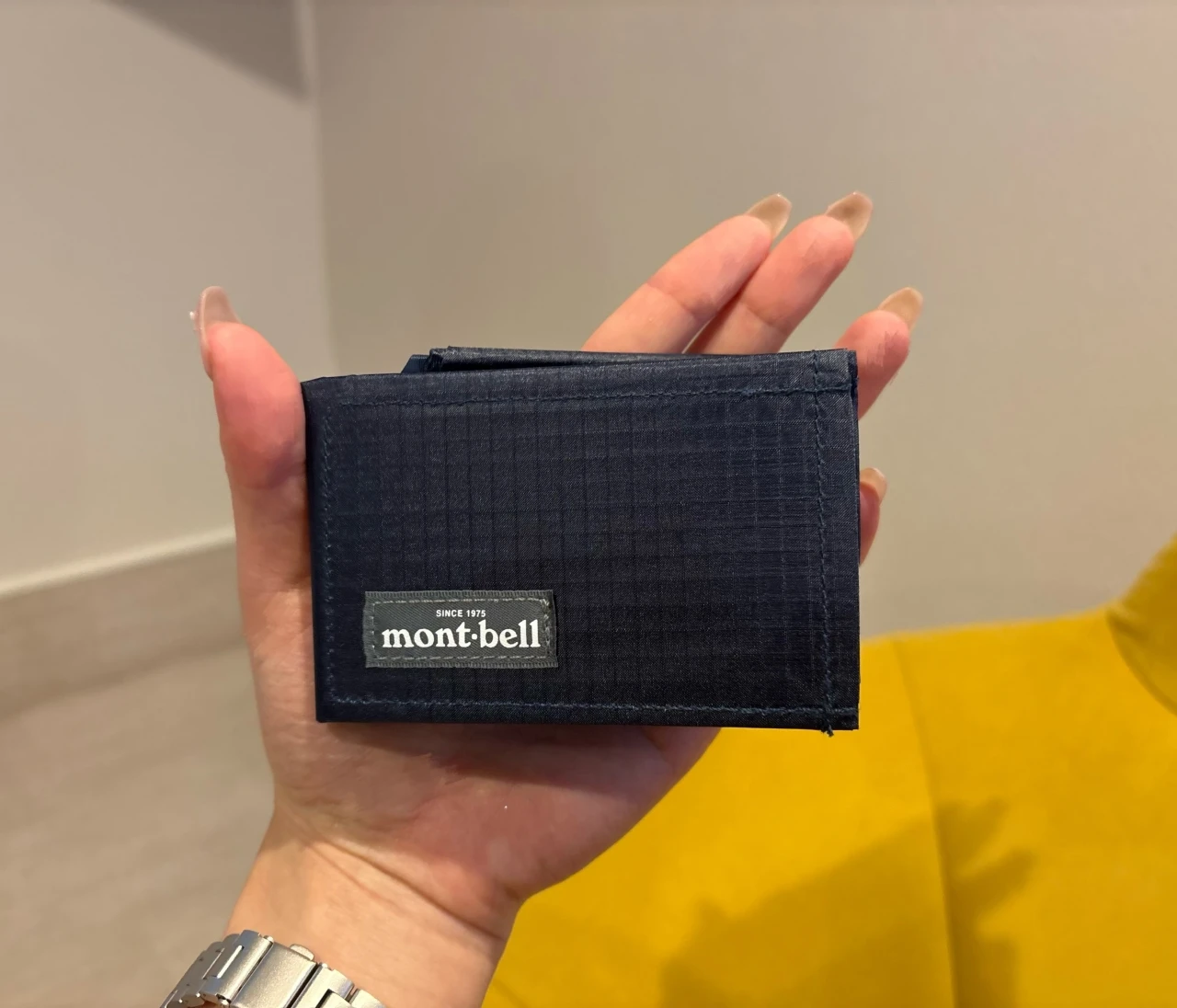 超コンパクトなエコバッグ｜mont-bellフラットバッグ（8L）レビュー