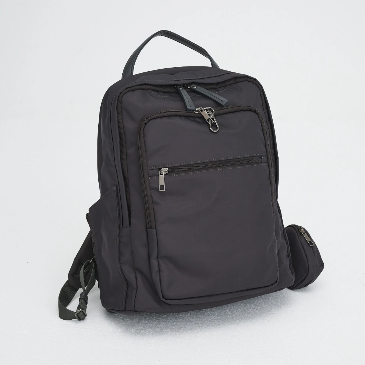 “こんなの欲しかった！”を叶える「スーツスクエア」の高機能リュック【優秀通勤リュック】