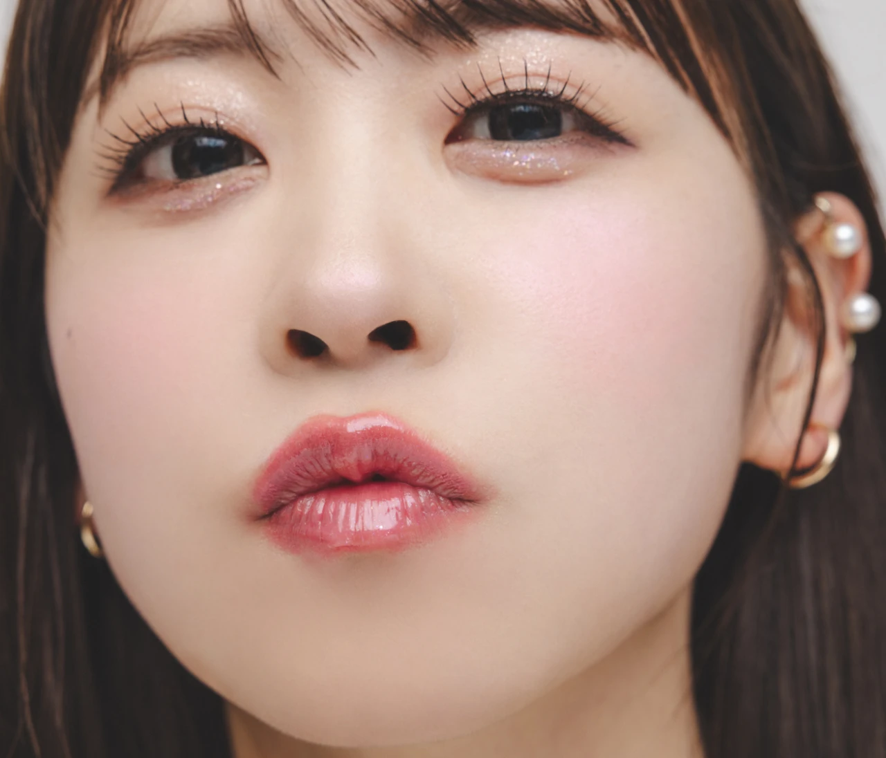 【FRUITS ZIPPER】櫻井優衣さんの愛用リップ3選！ プライベートのリップ事情って？