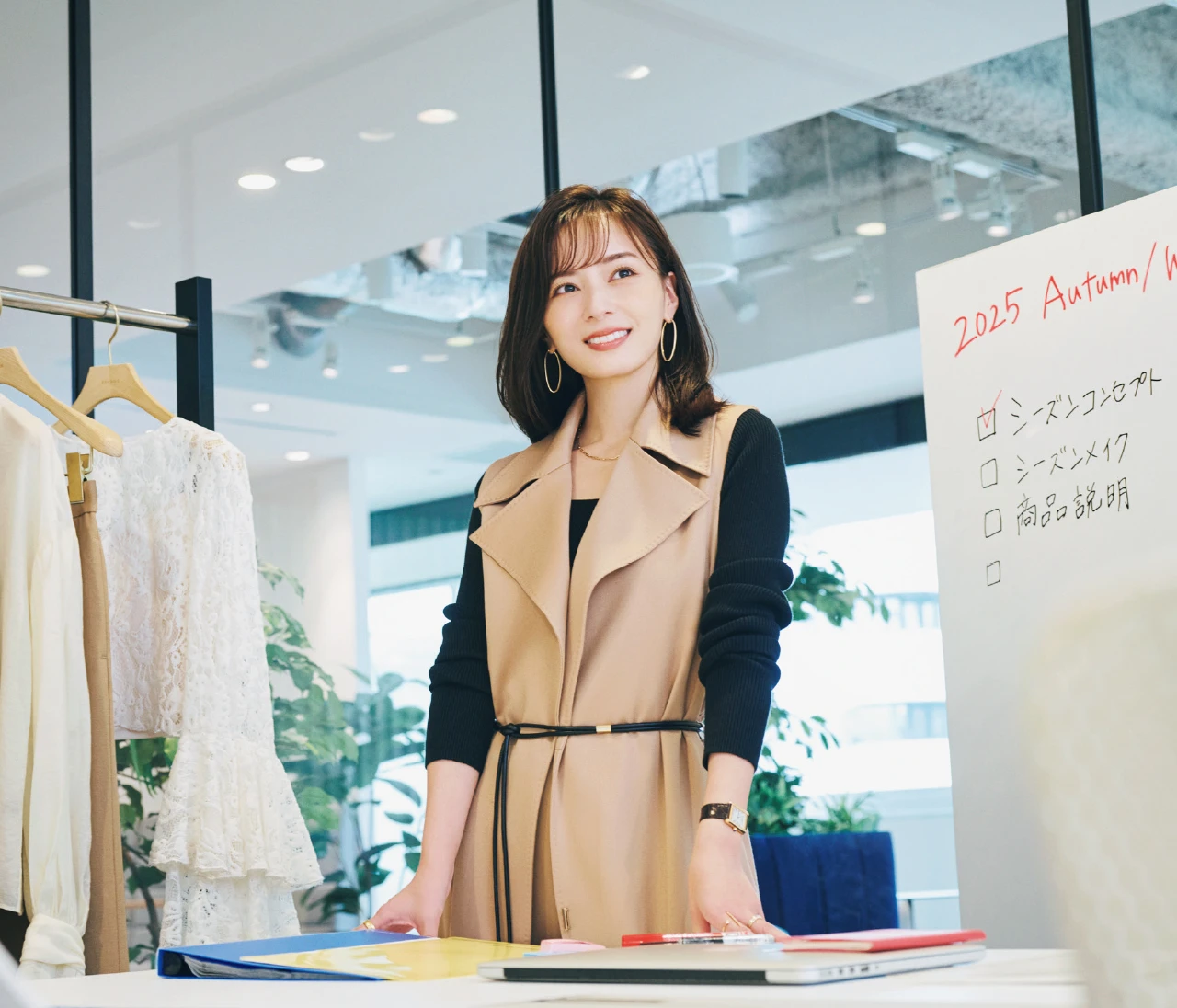 BAILA 5月号 特集:ご機嫌ネイビーご自慢ホワイト BAILA 5月号 特集:ご機嫌ネイビーご自慢ホワイト BAILA2020年5月