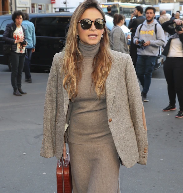 ミロスラヴァ・デュマのブラウニーワントーン♥︎【日めくりセレブ】