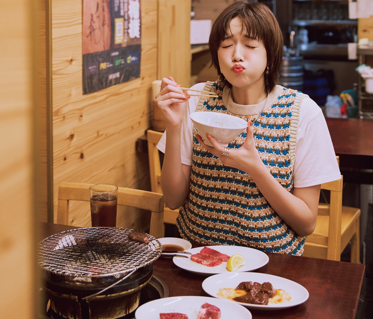 佐藤栞里が浅草へ！地元で愛される大衆焼き肉の元祖「金楽 浅草店」で厚切り肉に舌鼓【もぐもぐしーさんぽ】