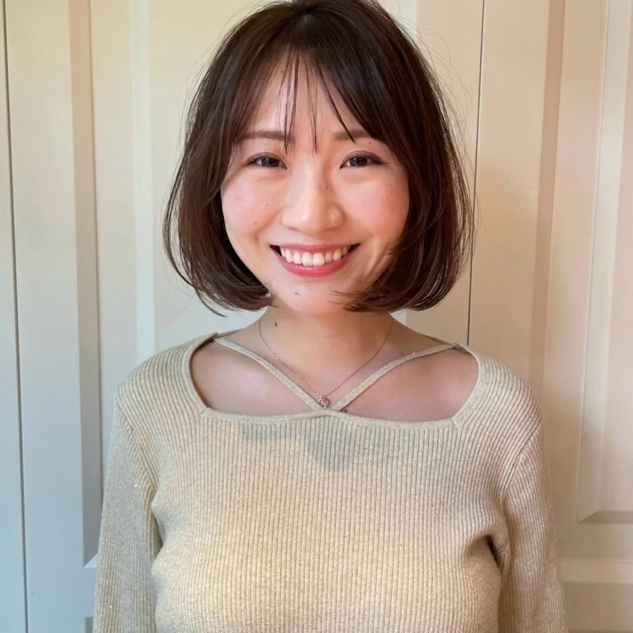 【ボブ・30代～40代大人の髪型】初夏の軽やか好感度へア②モテツヤボブ