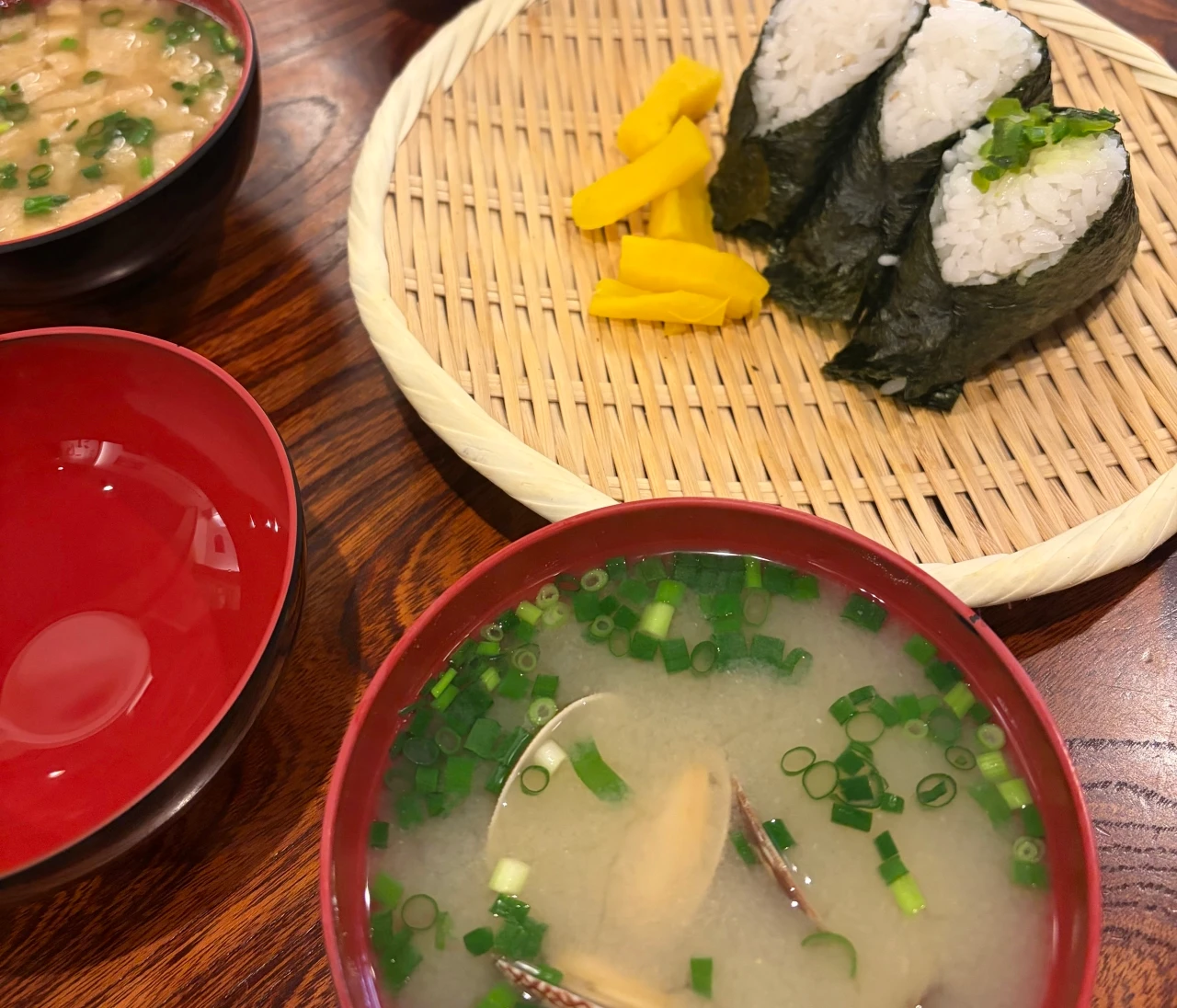 【長崎グルメ】締めはこれ！地元で愛される「かにや」のおにぎり