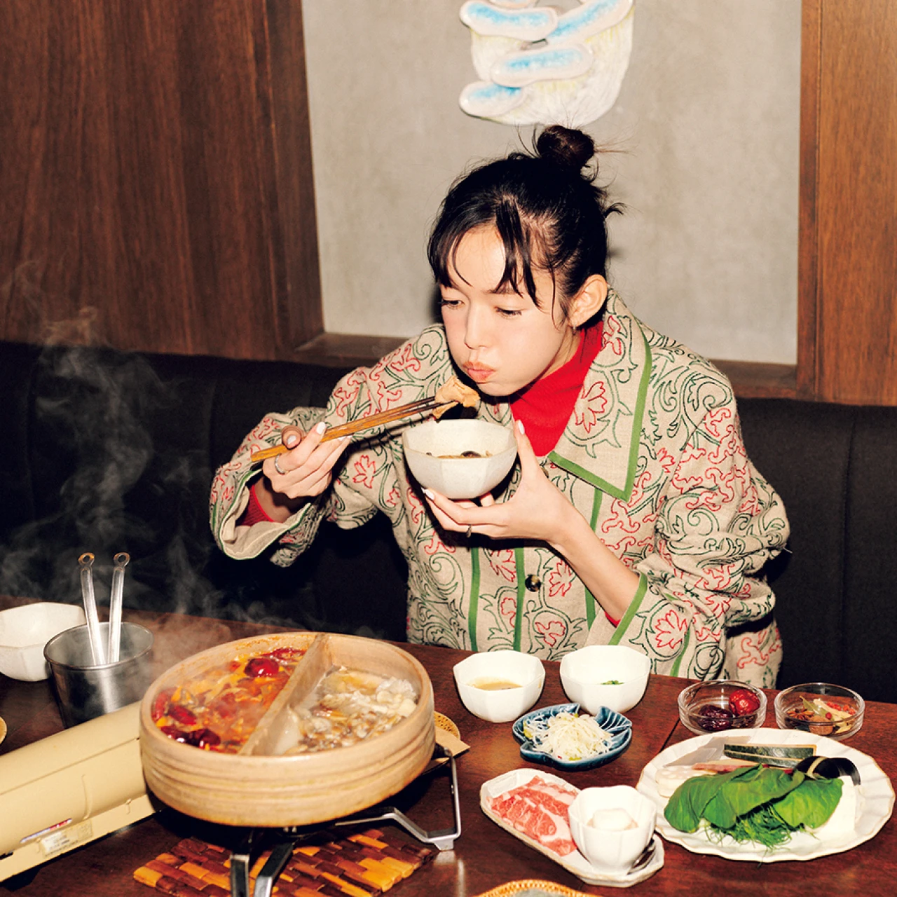 佐藤栞里が恵比寿のモダン中華「裏の山の木の子 恵比寿」へ！【もぐもぐしーさんぽvol.4】