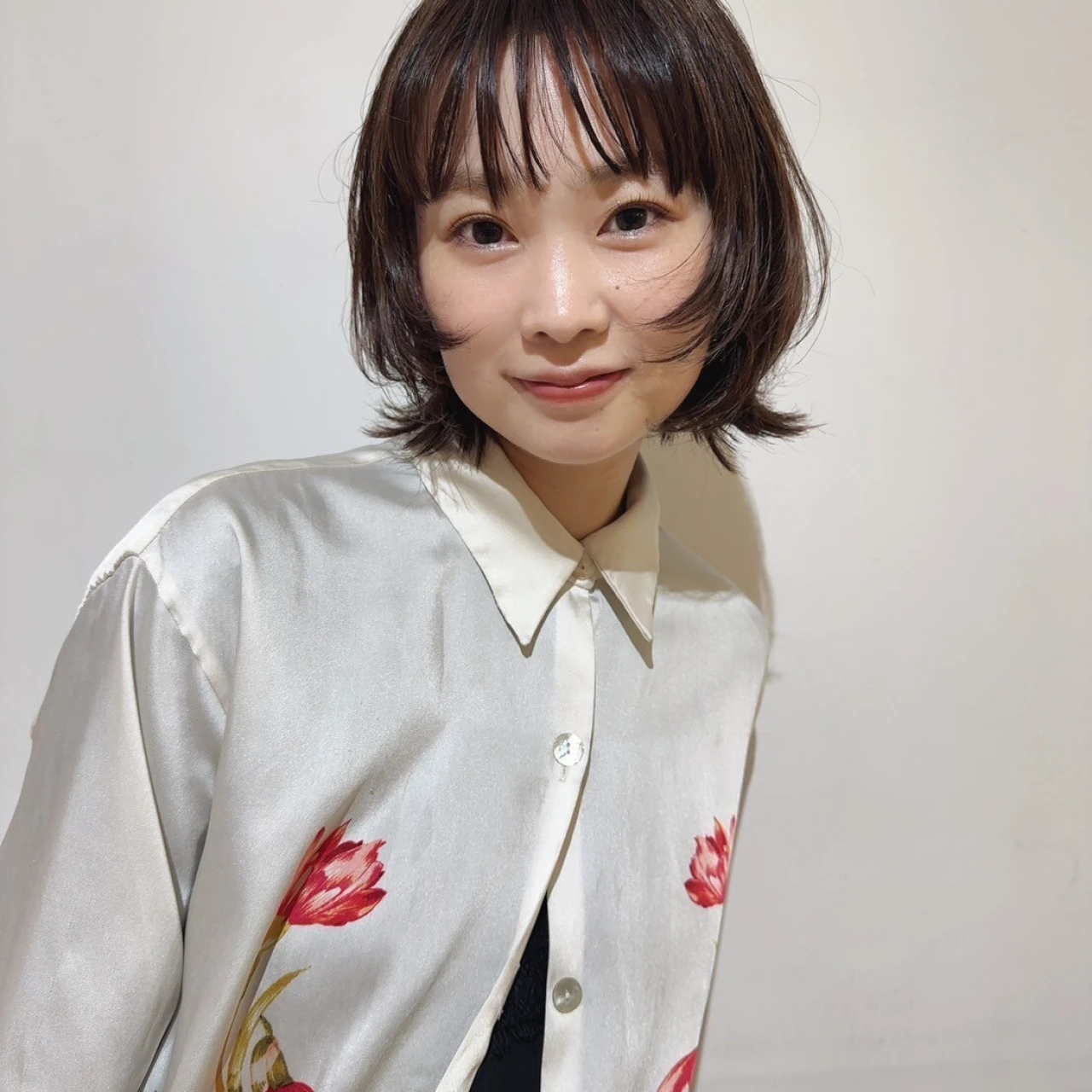 【ボブ・30代~40代大人の髪型】涼しい髪型!外ハネレイヤーボブ