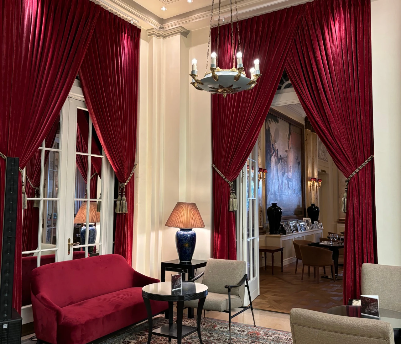 一生に一度は泊まってみたい！憧れの5つ星ホテル【Bellevue Palace】