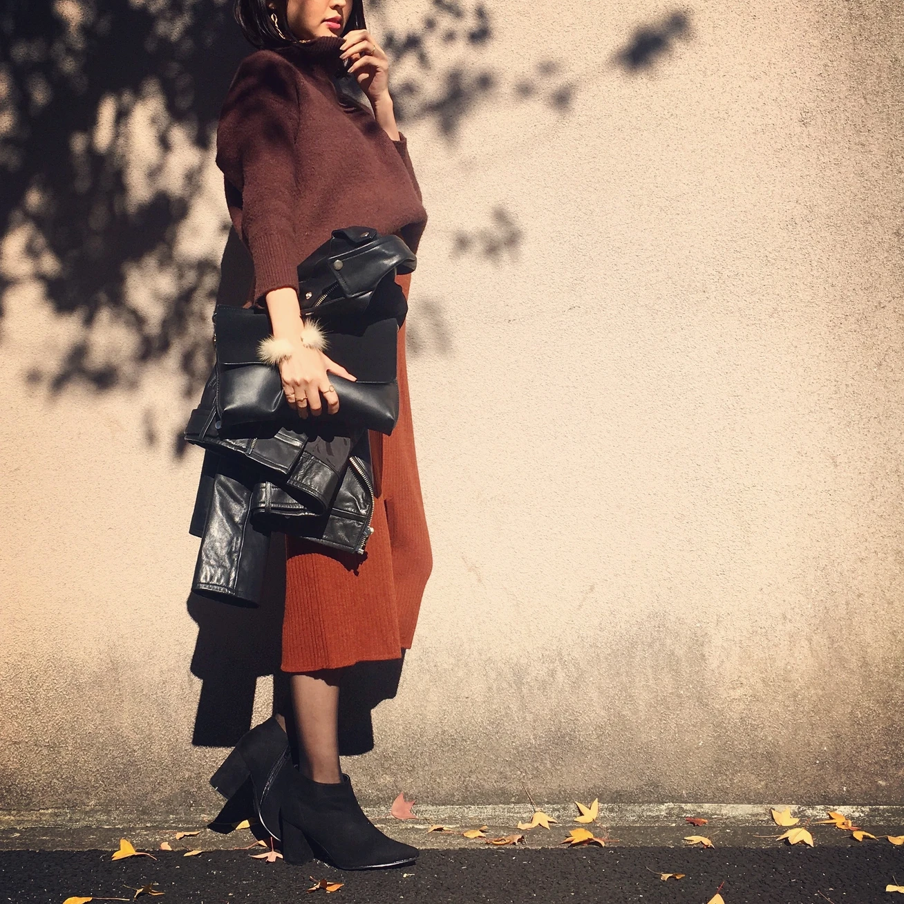 UNIQLOリブスカートでワントーンコーデ。