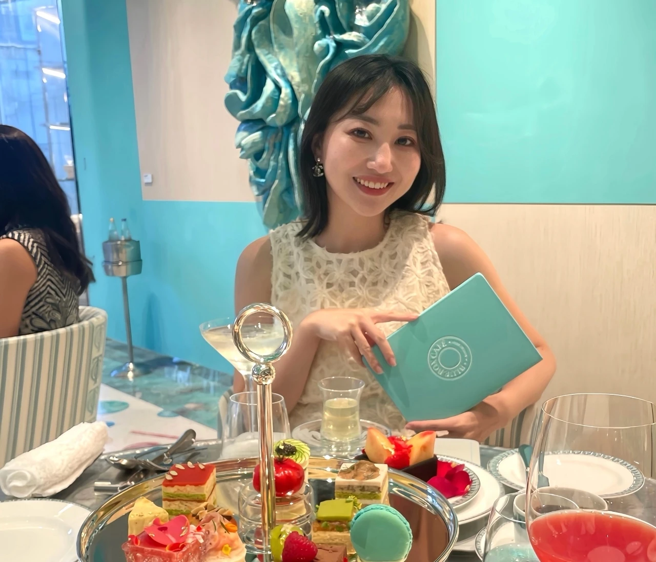絶対好きになるTiffany Blue Box Café