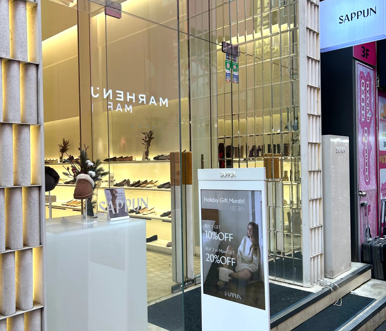 【韓国・明洞】U1万円で買える！シューズブランド👠