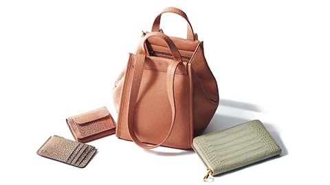 リュクスなカラーが魅力【マックスマーラ(Max Mara)】のバッグと財布