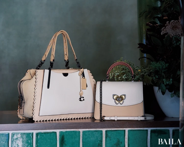 COACH 【コーチ】