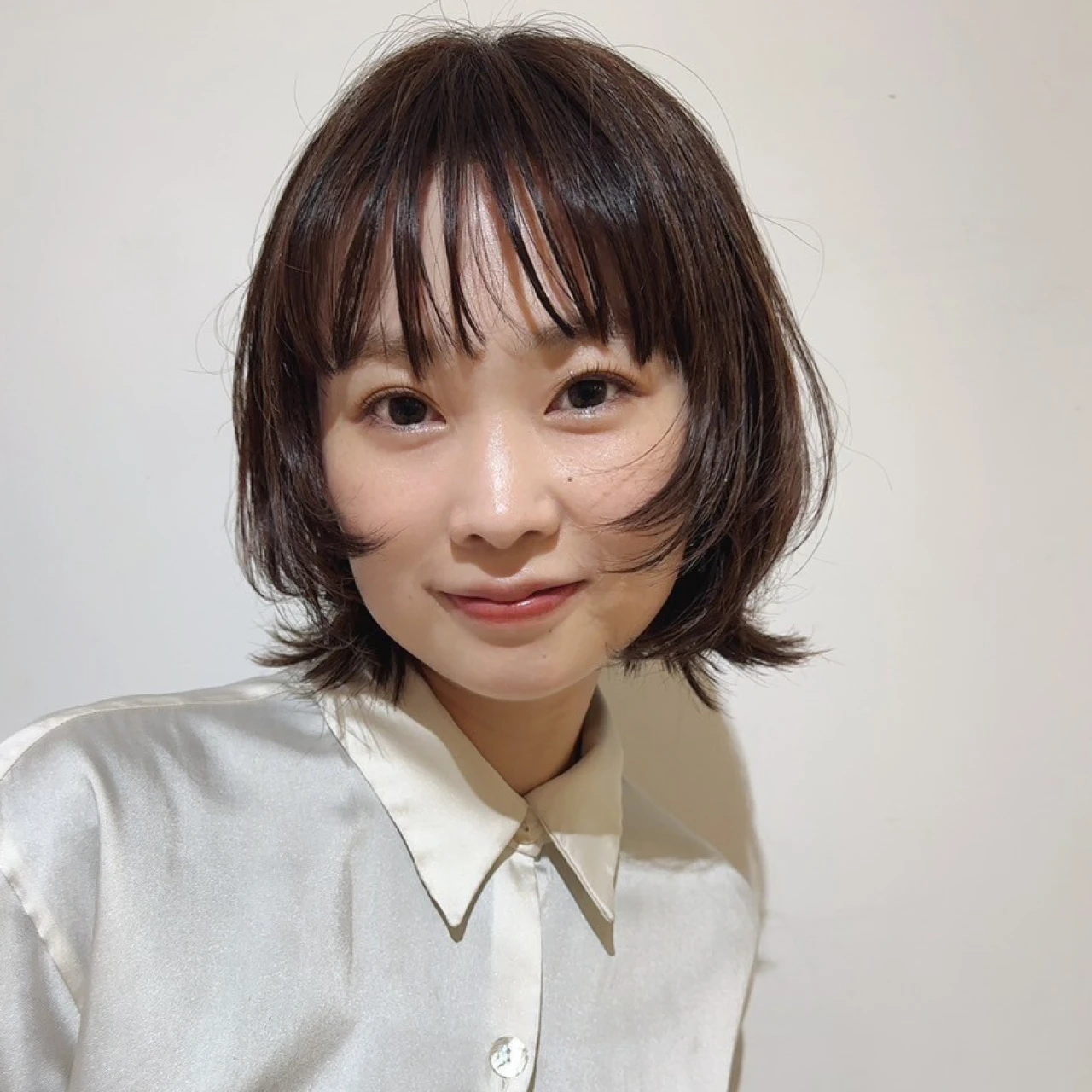 【ボブ・30代~40代大人の髪型】涼しい髪型!外ハネレイヤーボブ