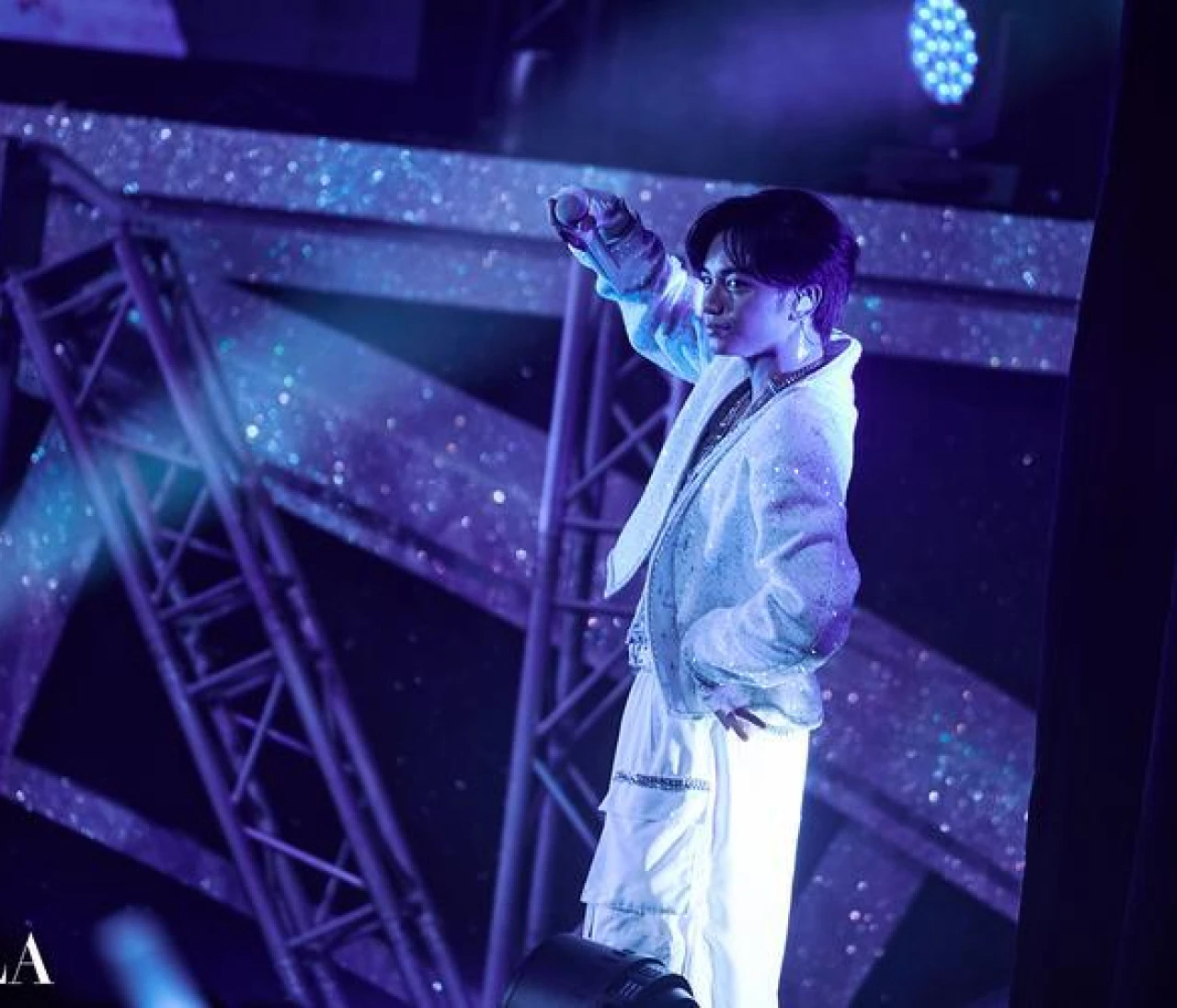 中島健人、熱狂で迎えられた台北ライブのステージ