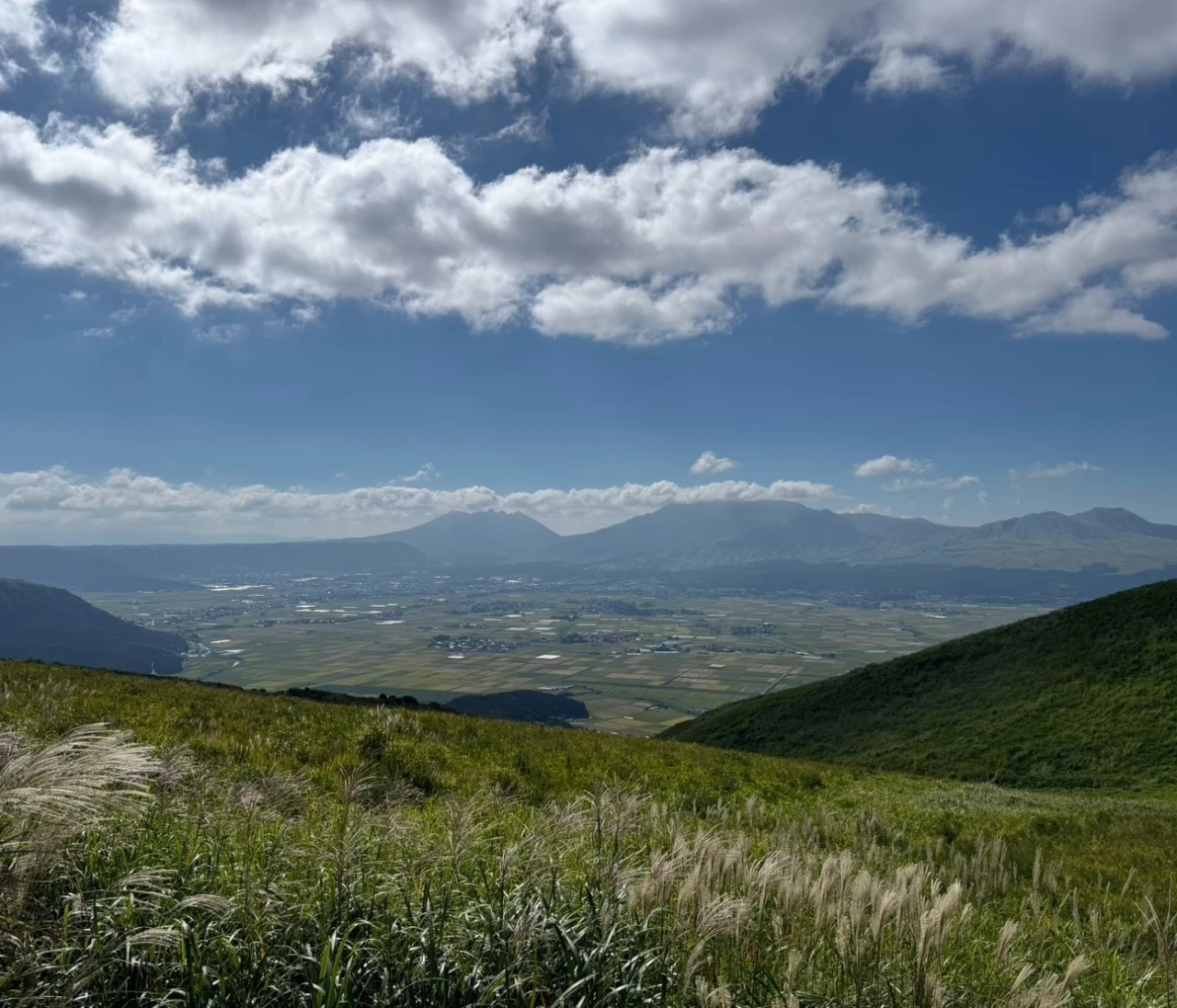 【熊本旅行】圧巻の眺望「大観峰」は必見観光スポット