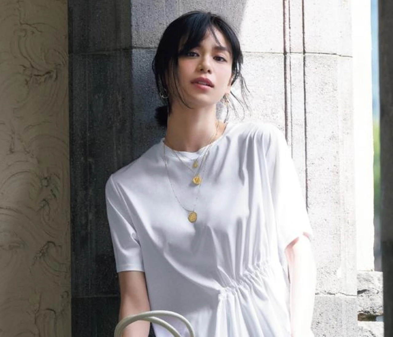 【大人が買うべきTシャツは？】2026最旬コーデまとめ（写真）