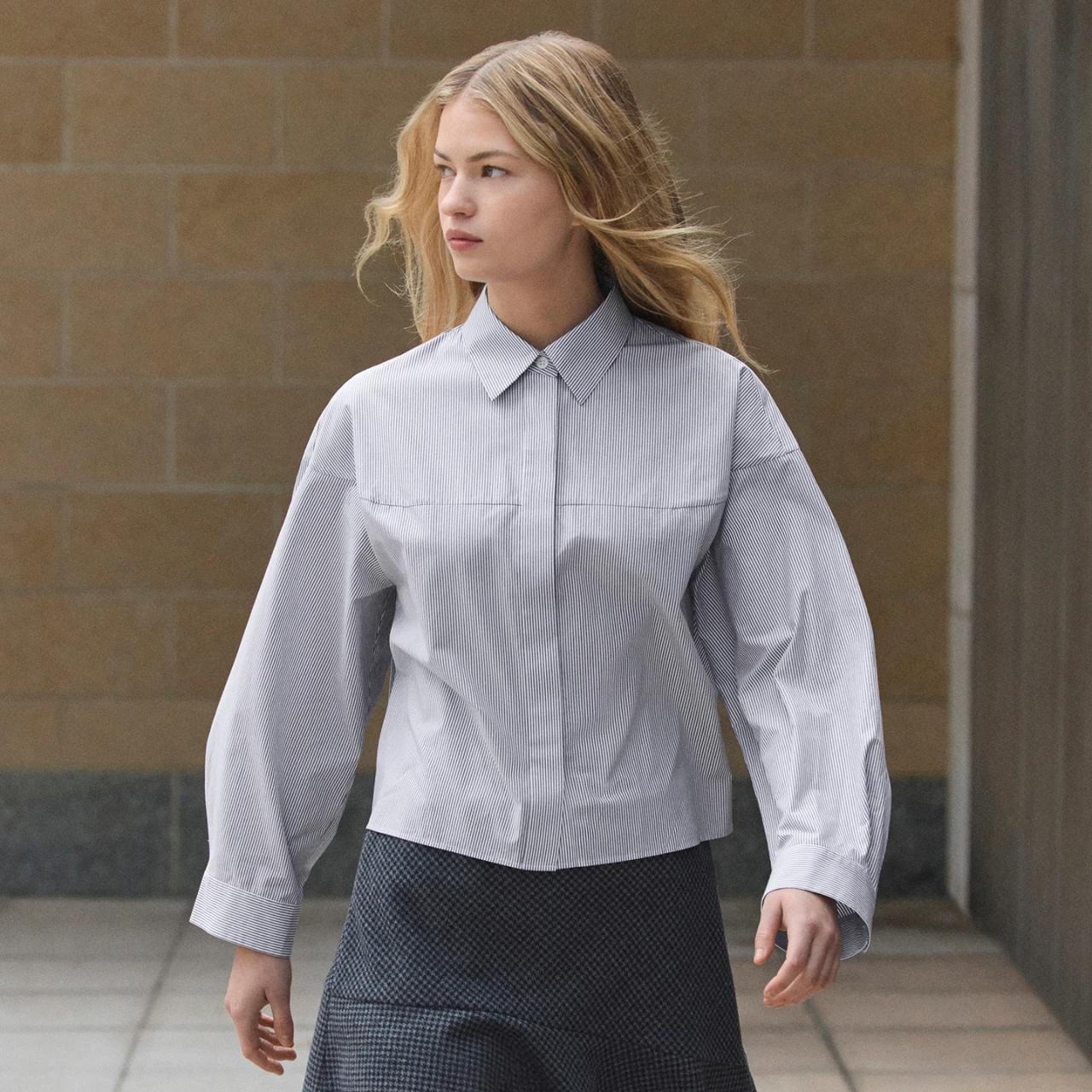 【UNIQLO : C(ユニクロ : シー)】2025年秋冬コレクション発売! 晩夏から快適に着こなせるアイテムが充実