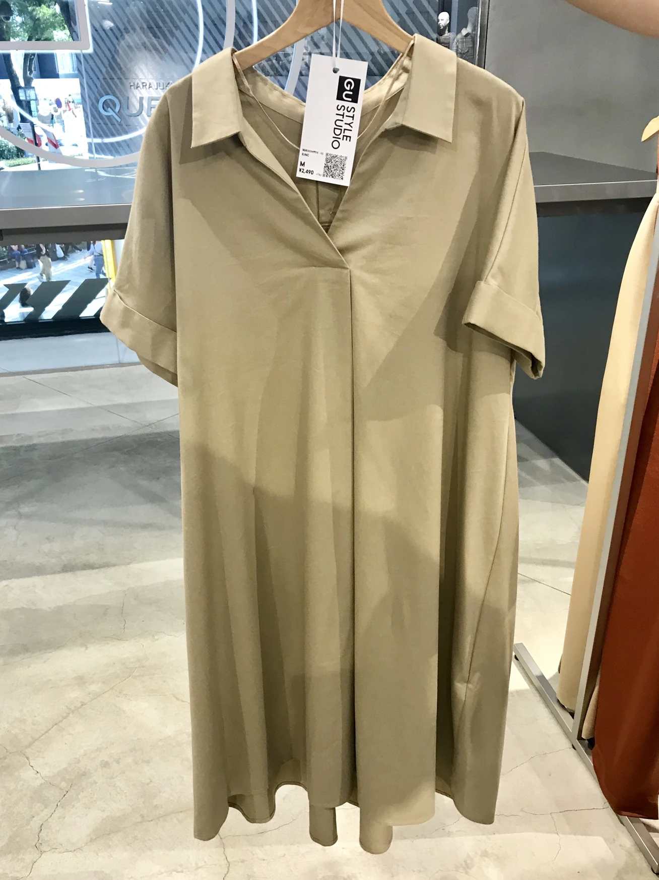 Aラインシャツワンピース¥2490/ジーユー(GU)