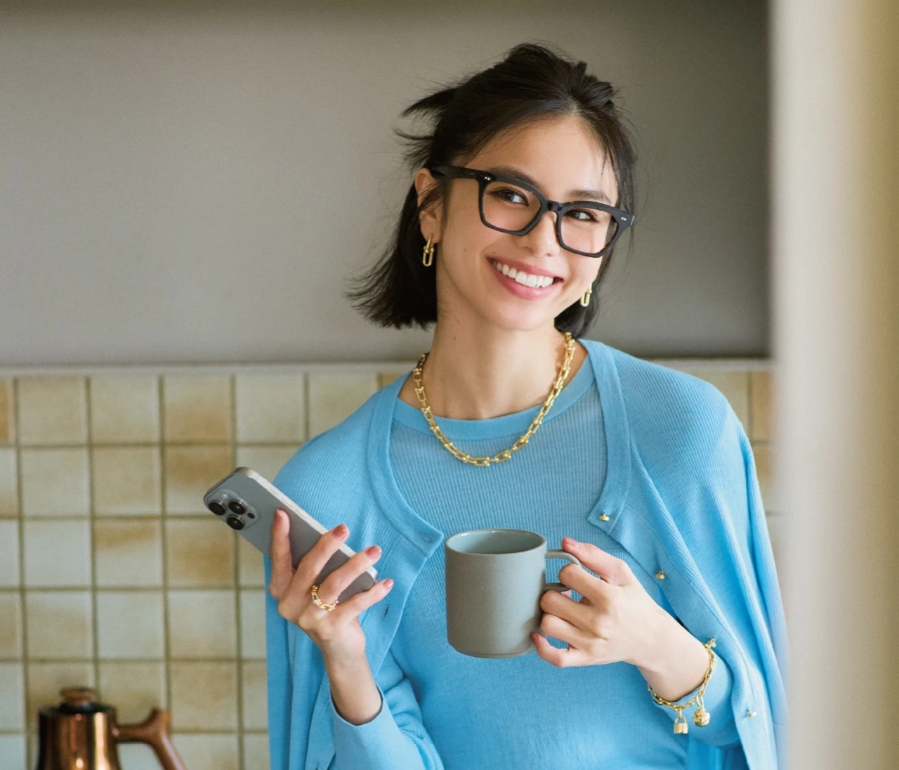 【ティファニーのジュエリー】主役級の存在感でお仕事服を格上げする「ティファニー ハードウェア」