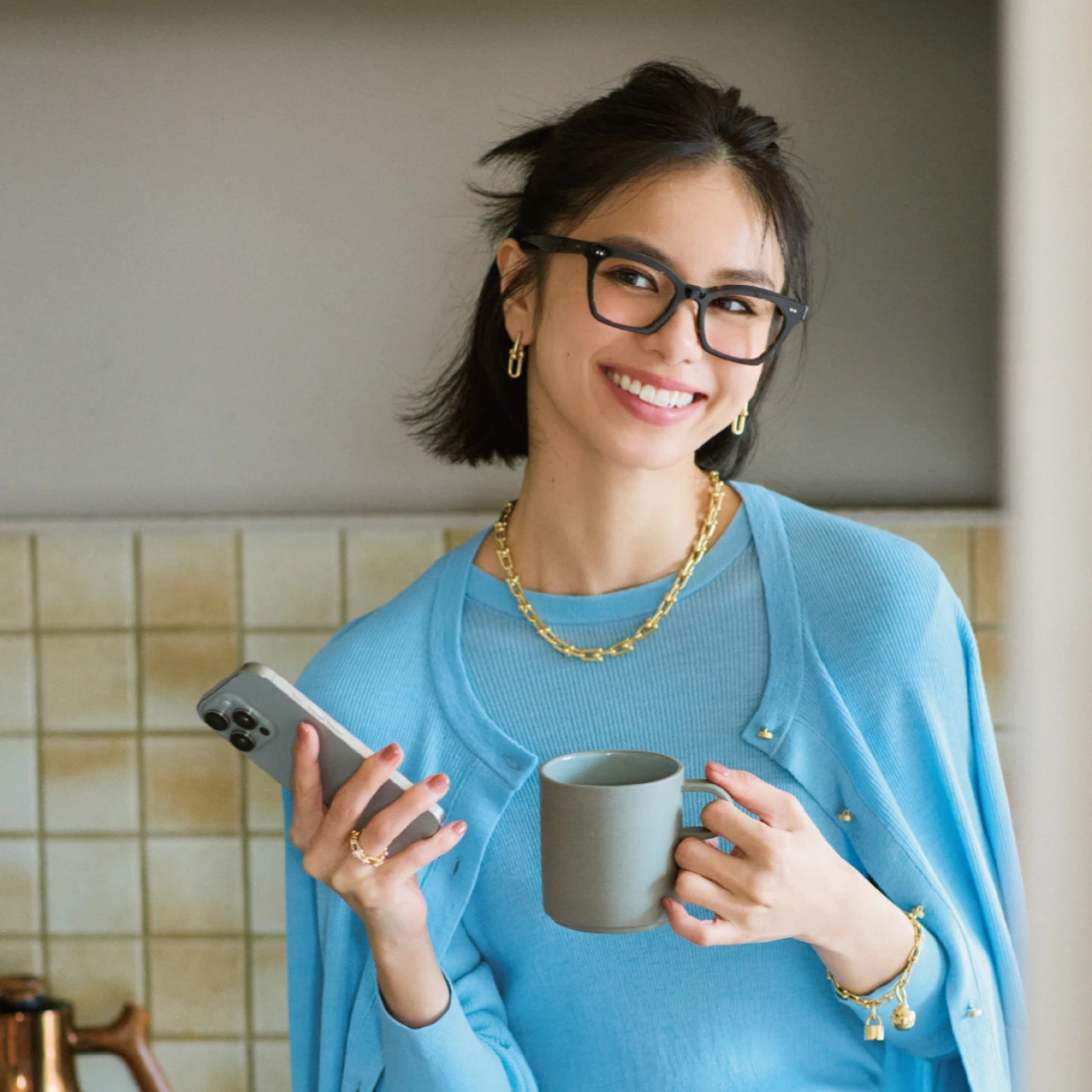 【ティファニーのジュエリー】主役級の存在感でお仕事服を格上げする「ティファニー ハードウェア」