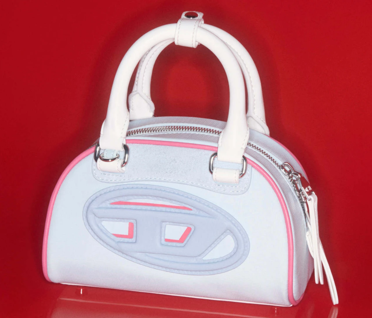 【ディーゼル】アイコンバッグが進化！新作「1DR 2.0 DOME」登場