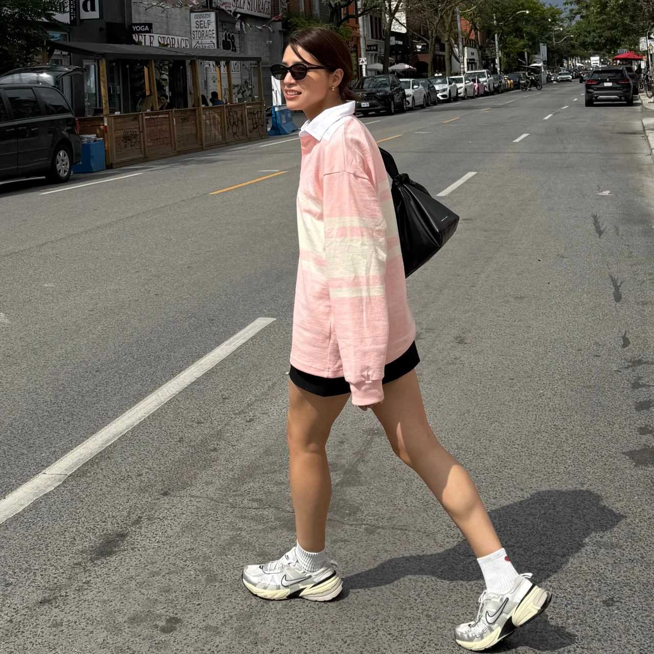 海外トレンド【ラガーシャツ】に挑戦。大人カジュアルに落とし込む3つの工夫