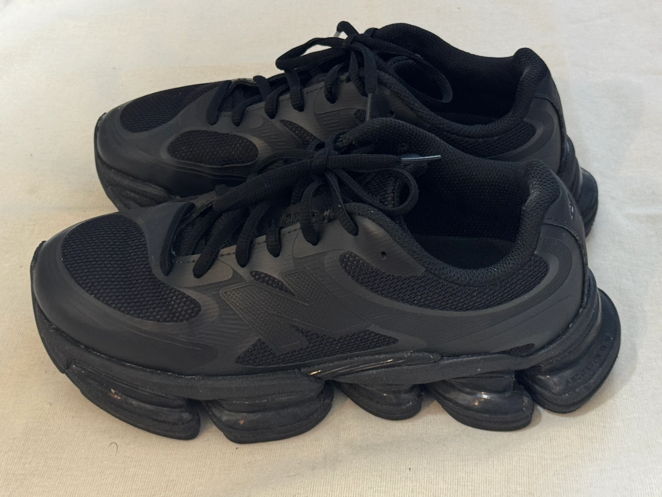 New Balance ABZORB 2000