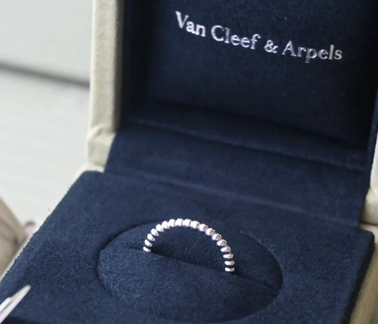 【ヴァン クリーフ＆アーペル】 「ペルレ」リング購入レポ