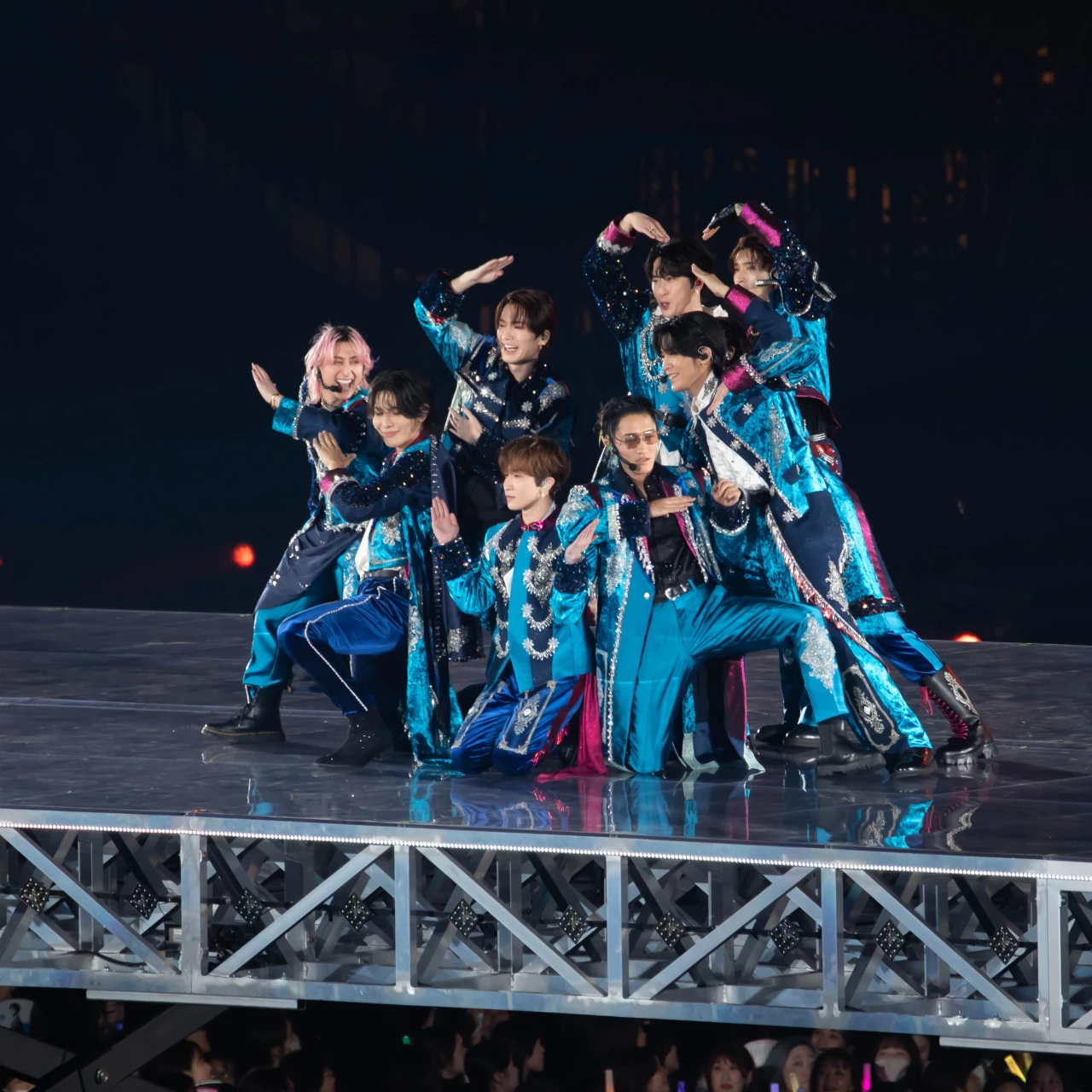 【Snow Man】9人の絆を見せつけた！5大ドームツアーライブレポ！「Snow Man Dome Tour 2025-2026 ON」