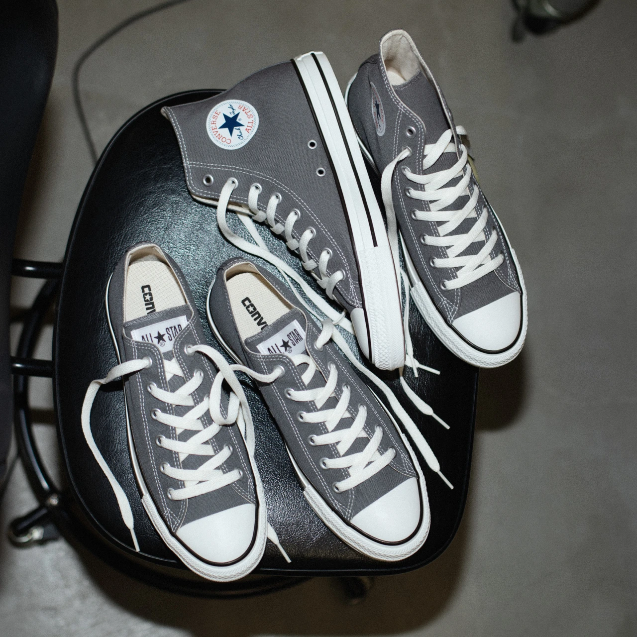 【CONVERSE（コンバース）】リニューアルスペックを搭載した新「ALL STAR」から“チャコール”カラーが登場！