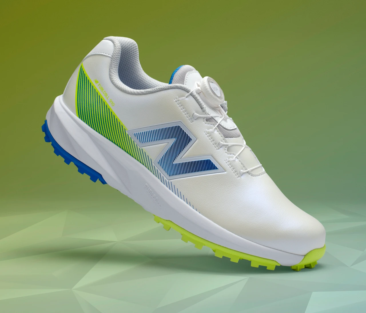 【newbalance（ニューバランス）】フィット感と安定性にもフォーカスしたスパイクレスゴルフシューズ「FuelCell 910v1」が登場！ 