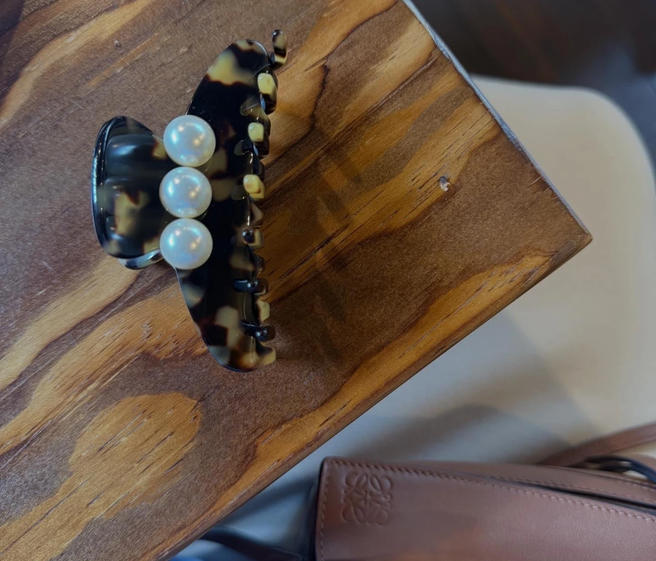 センス抜群のプレゼント〜Alexandre de Paris（アレクサンドラ・ドゥ・パリ）の憧れクリップ〜