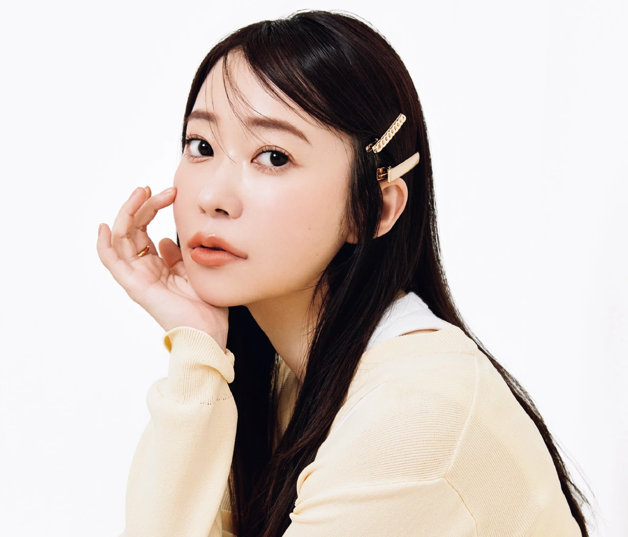 さっしーが大人の超簡単ヘアアレンジに挑戦！ピンでつくる無造作ストレートヘア【指原莉乃のさしはラジオ】