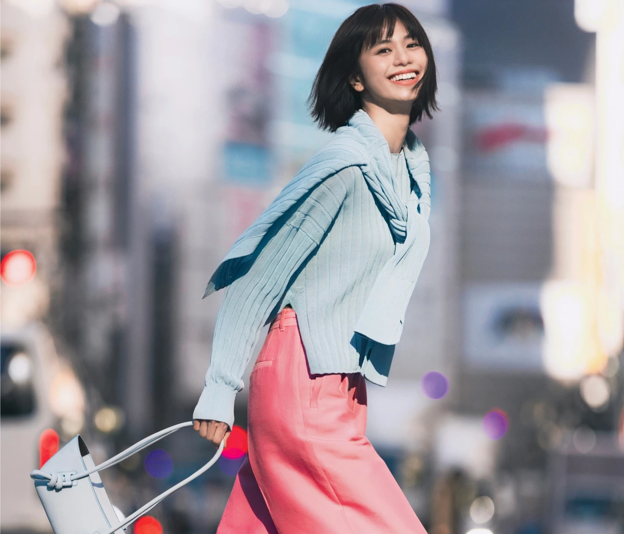 【フラットシューズコーデ】春のスタートはお気に入りの一足と一緒に！【BAILA今日のコーデ】